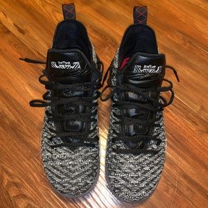 Nike Lebron 16 - Size 10.5